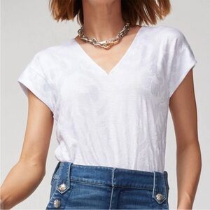 White House Black Market White Jacquard V-Neck Short Sleeve Top